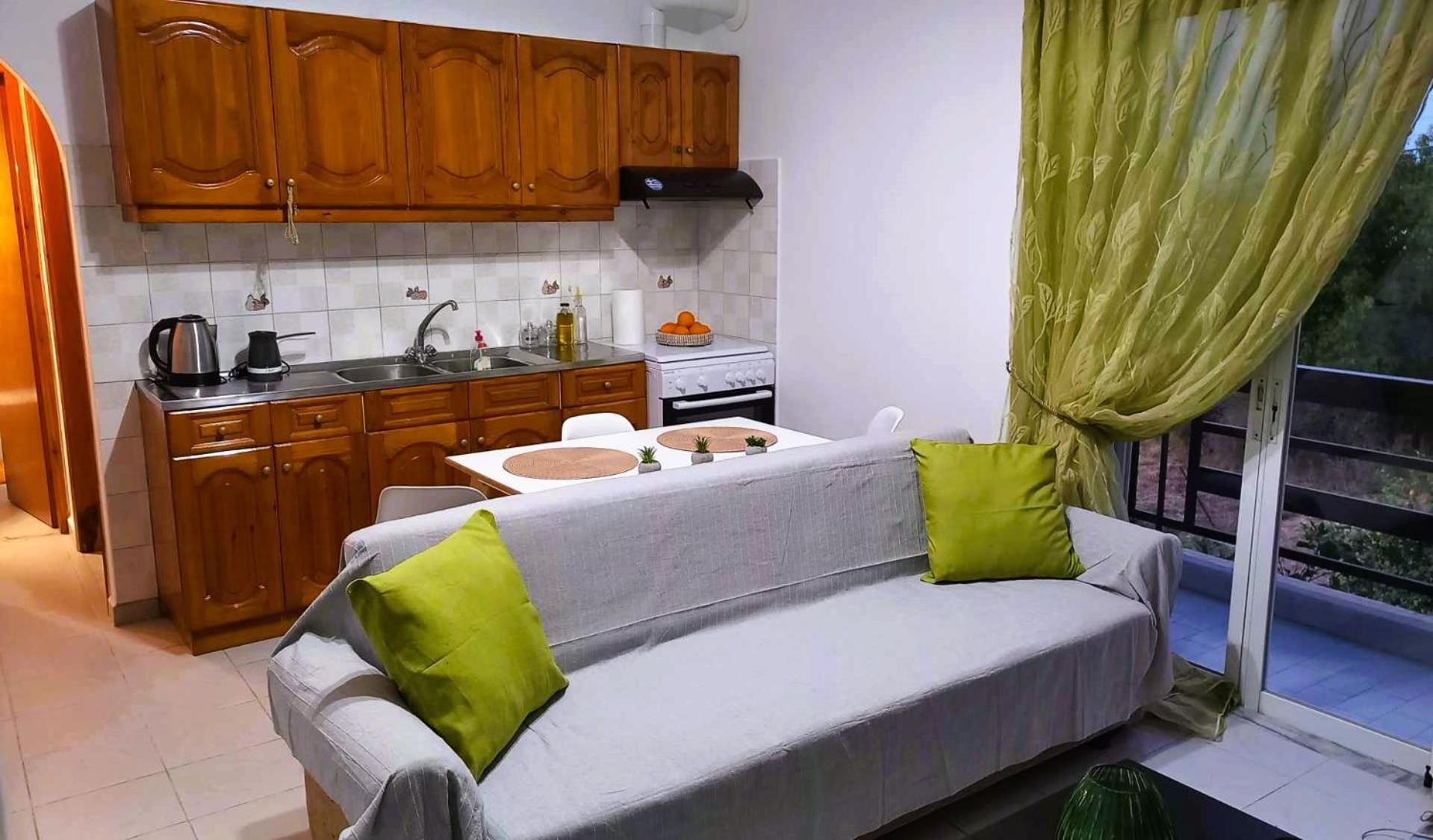 Apartamento Triζin Galatás Exterior foto